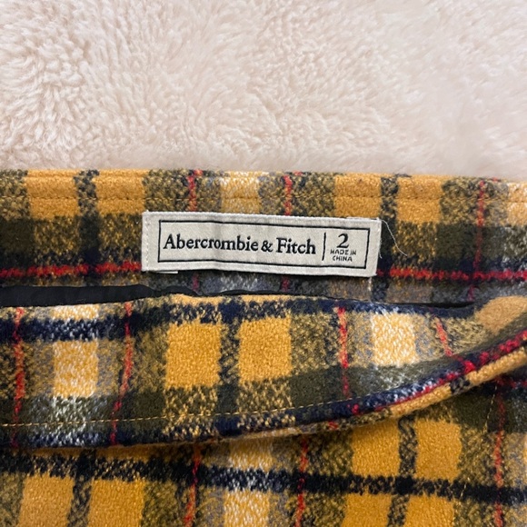 A&F mini skirt - Picture 2 of 5